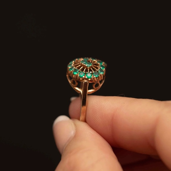 Vintage Spiral Emerald Cluster Ring in 10k Gold – Retro Mid-Century Cocktail Sta - Picture 5 of 12